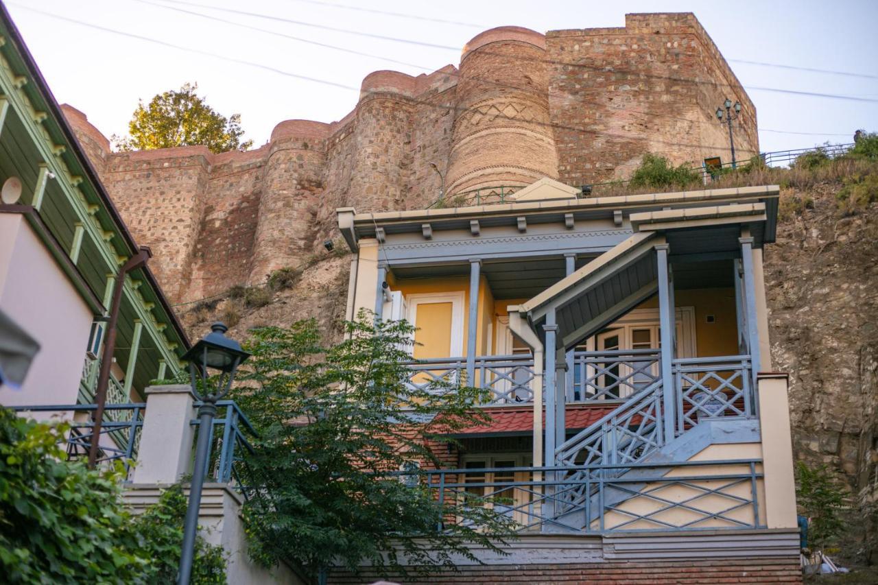 Apartment Nino Botanical Tiflis Dış mekan fotoğraf